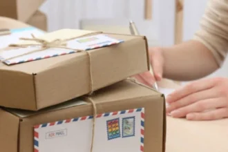 ue va introduce o taxa de manipulare pentru coletele mici din afara blocului comunitar 69c6cbfa027e7