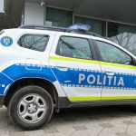 un copil de cinci ani a cazut de la etajul opt al unui bloc din bucuresti victima primeste ingrijiri medicale 69c179106dc53