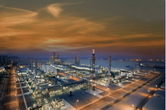 una dintre cele mai mari rafinarii de petrol din lume si a suspendat operatiunile ce efecte sunt 69b03dab52389