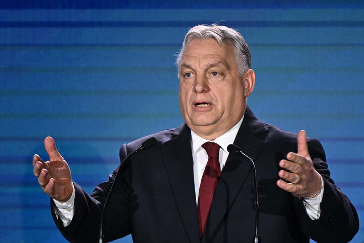 viktor orban limiteaza din aceasta noapte preturile la carburanti care este tariful cine poate face plinul la pret protejat anuntul liderului de la budapesta 69aefa696c1b9