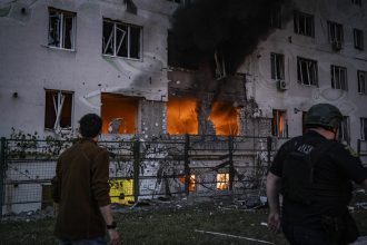 ziua de 9 martie declarata doliu in harkov dupa atacul cu rachete asupra unui bloc de locuinte 69ad09dca444a