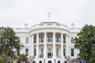 alerta de securitate in sua mai multe focuri de arma au fost raportate langa casa alba 69d297b775f2d