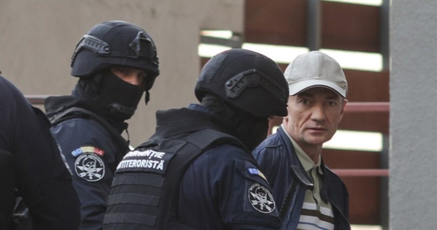 alexandru balan ar urma sa fie extradat vineri in republica moldova va fi escortat de politia romana 69e9cc60bb0c2