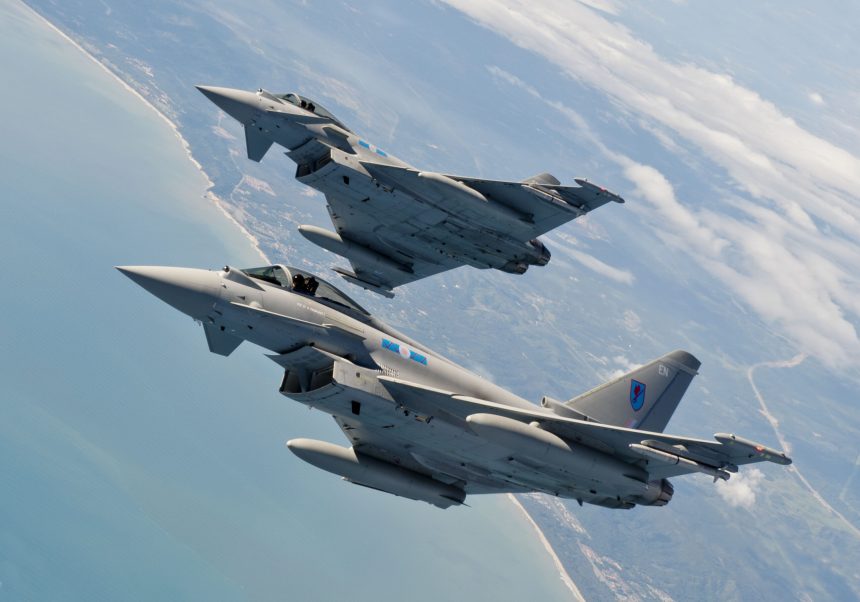bae systems testeaza o solutie low cost pentru combaterea dronelor pe eurofighter typhoon 69d89e2f518a4