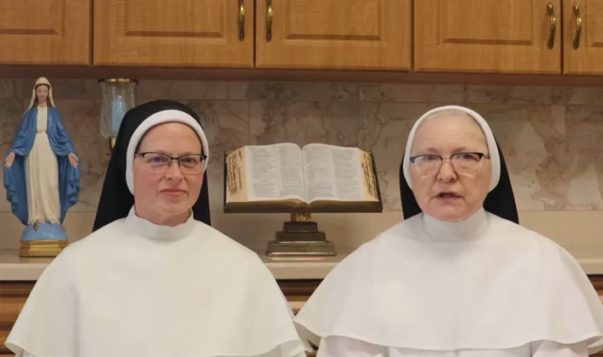 calugaritele catolice risca inchisoarea daca se opun internarii transsexualilor in centrul in care lucreaza 69dca6bbaaa6d