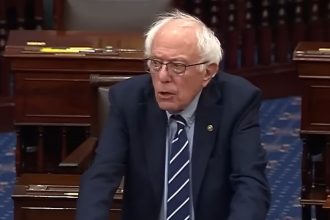 cat succes ar putea avea incercarea lui bernie sanders de a prelua partidul democrat din sua 69e37c42a6e7f