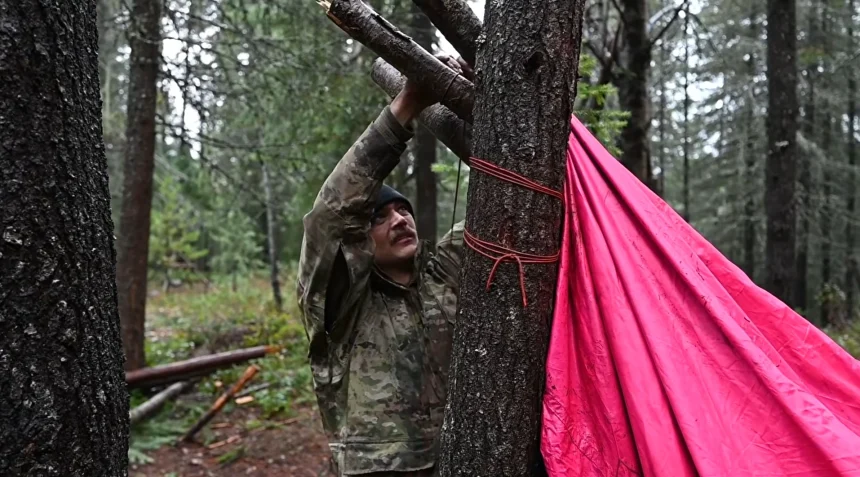 cum sunt antrenate fortele americane de elita pentru a supravietui in spatele liniilor inamice video 69d36aaea410b