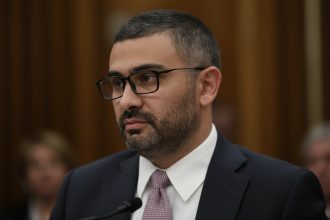 edited bilantul lui florin manole la final de mandat am facut o noua lege a salarizarii in care nimeni sa nu piarda din venituri 69ef33250c6e5