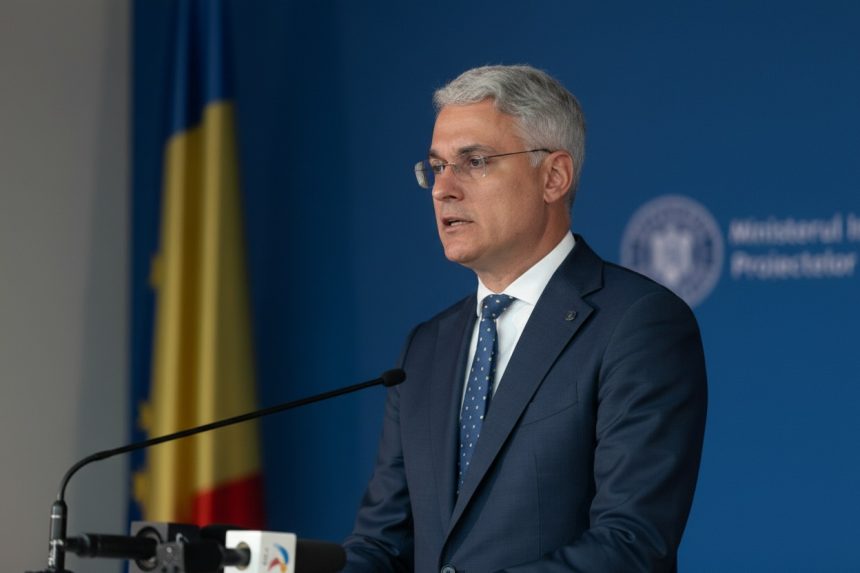 edited dragos pislaru avertizeaza romania nu mai are nevoie de politicieni care isi flexeaza muschii ca sa dea bine la partid 69cfd0b7c817e