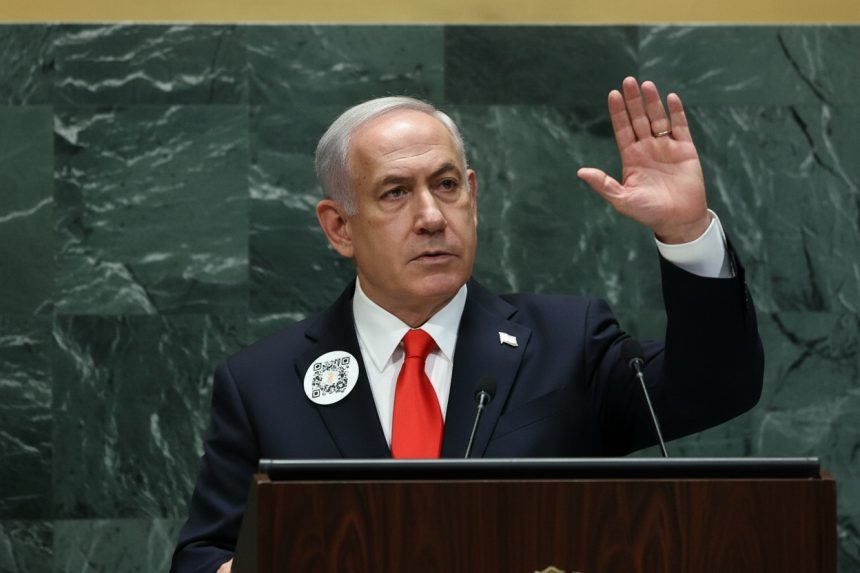 edited gesturi obscene la adresa premierului israelian in timpul unei emisiuni live din spania 69d9f6d702fc1