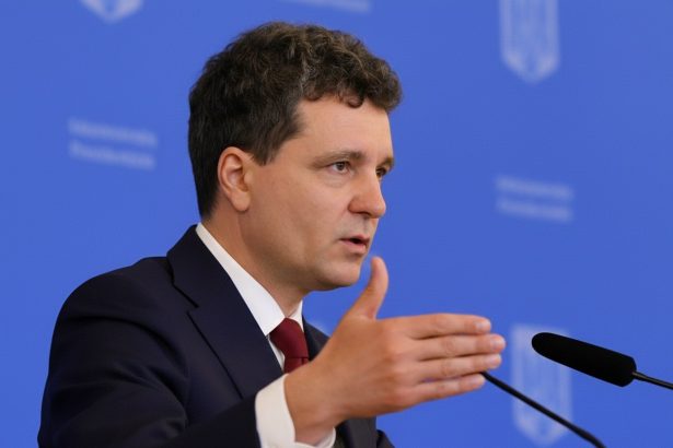 edited nicusor dan a semnat demisiile ministrilor social democrati si anunta noi consultari la cotroceni 69ec5b87d86e4