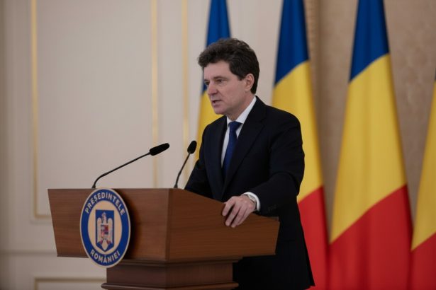 edited nicusor dan dupa consultari cu partidele in orice formula vom avea nevoie de dialog intre fortele politice pro occidentale 69e917f457ff3