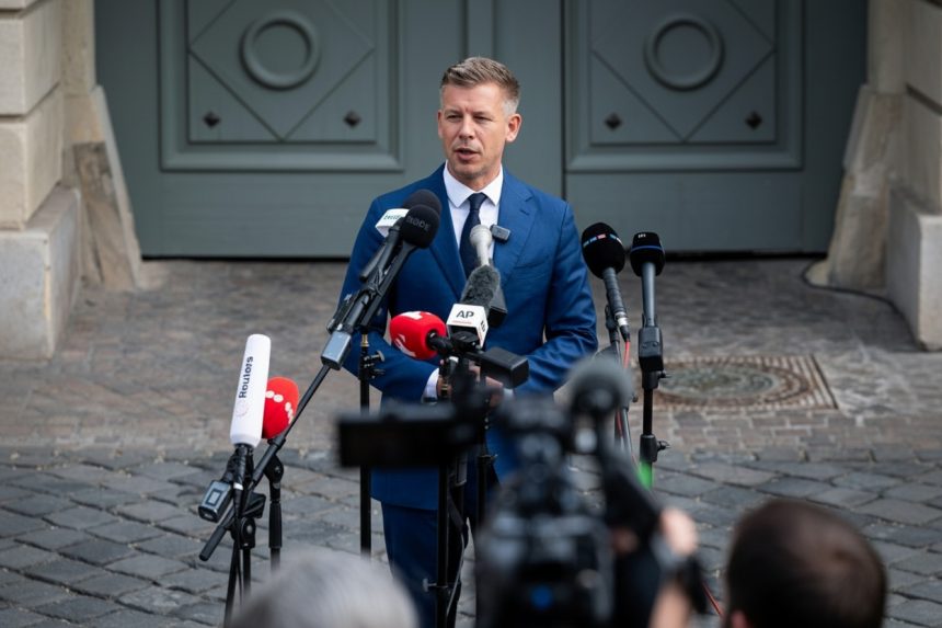 edited peter magyar muta sediul guvernului de la budapesta ce vrea sa faca cu biroul lui viktor orban 69e0bf958e956