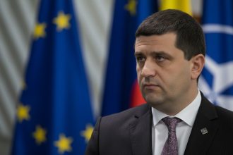 edited radu miruta despre santierul naval mangalia statul roman in istoria recenta a sa si a autosabotat acest santier 69e9f4412fa2b