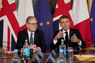 edited regatul unit si franta vor conduce o misiune militara defensiva pentru protejarea transportului maritim in stramtoarea ormuz ce declara starmer si macron 69e24baab1c73