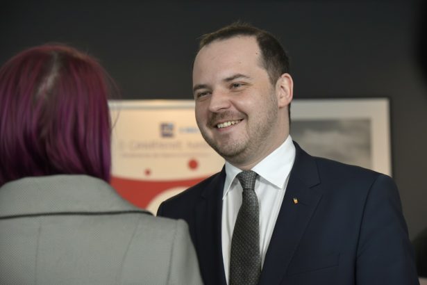 edited rogobete schimba regula garzilor rezidentii vor fi platiti pentru munca suplimentara 69d79b6e8fff6