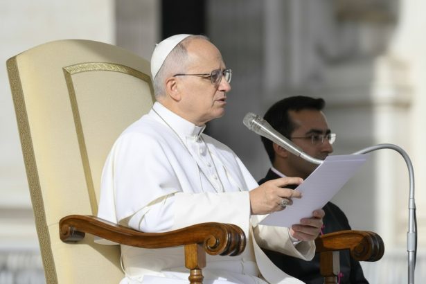 edited trump il ataca pe seful bisericii catolice papa leon este groaznic in ceea ce priveste politica externa 69dc71ec4e929