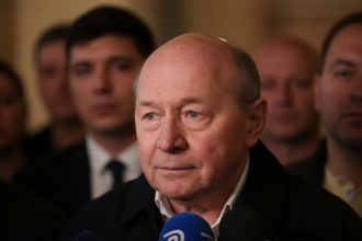 edited trump si putin au fost batuti mar de poporul maghiar traian basescu comentariu acid dupa infrangerea lui viktor orban 69dcd5879ef8c