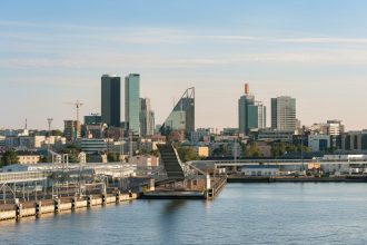 edited vanatoare de spioni rusi intr o tara nato si ue 16 persoane au fost retinute 69df94b21c823