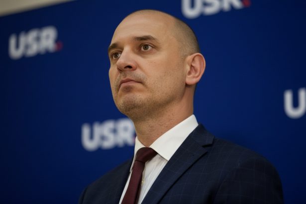 edited vicepresedinte usr raspunderea pentru pierderea procesului cu pfizer este la ciuca si rafila 69ce3b499addf