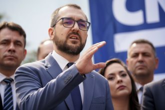 edited voiculescu aceeasi idee cu rogobete conversia datoriei catre pfizer in beneficii pentru pacienti 69df7060454bb