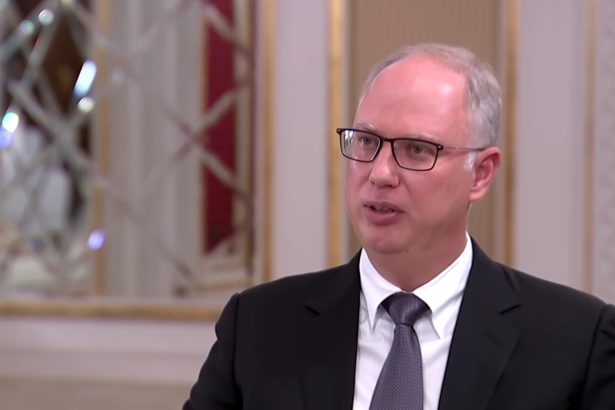 emisarul lui putin s a intalnit cu oficiali sua inainte de termenul limita privind sanctiunile petroliere posibila reluare a negocierilor privitoare la ucraina 69d89aaf442a7