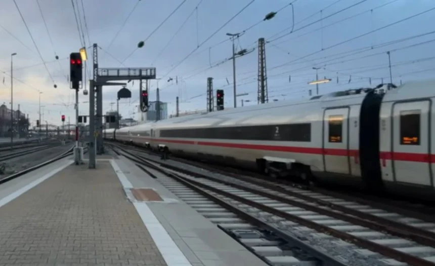 germania analizeaza ieftinirea transportului feroviar pe fondul cresterii preturilor la carburanti 69d48d464c8c3