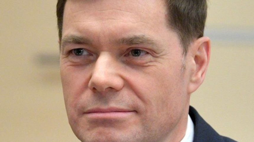 iahtul unui miliardar rus a traversat stramtoarea ormuz desi ruta este oficial inchisa 69f34ab2e9e0d