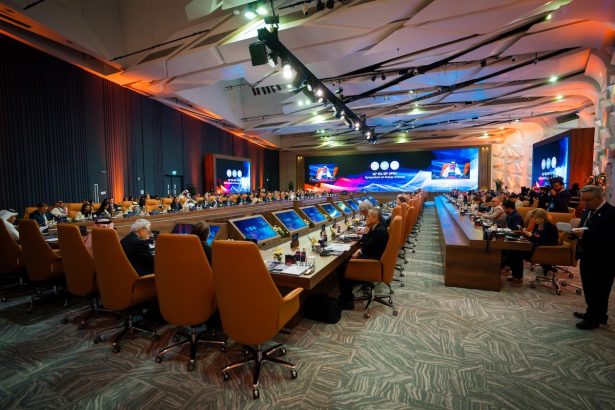 lovitura pentru opec de ce emiratele arabe unite parasesc cartelul petrolier in timpul crizei din orientul mijlociu 69f188c653454