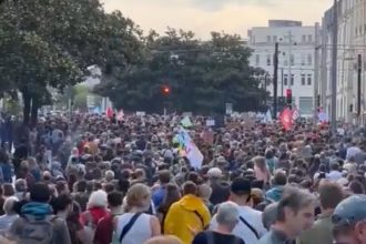 mii de oameni au protestat in franta la saint denis impotriva rasismului la apelul primarului bally bagayoko 69d1394cf1db4