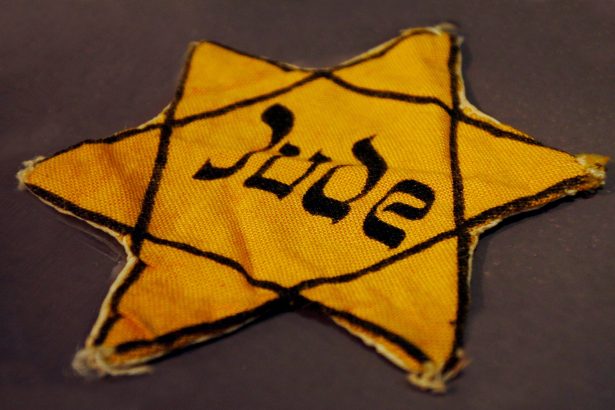 netanyahu de ziua holocaustului europa e afectata de o profunda slabiciune morala israel apara acum continentul care a uitat atat de multe de la holocaust 69de26fac18f5