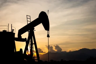 pretul petrolului a scazut brusc dupa anuntul iranului privind stramtoarea ormuz semnal pozitiv si pe bursele americane 69e253bf22440