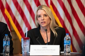 procurorul general al sua demis de trump liderul american nemultumit de modul in care pam bondi si a indeplinit atributiile 69ceb97425106