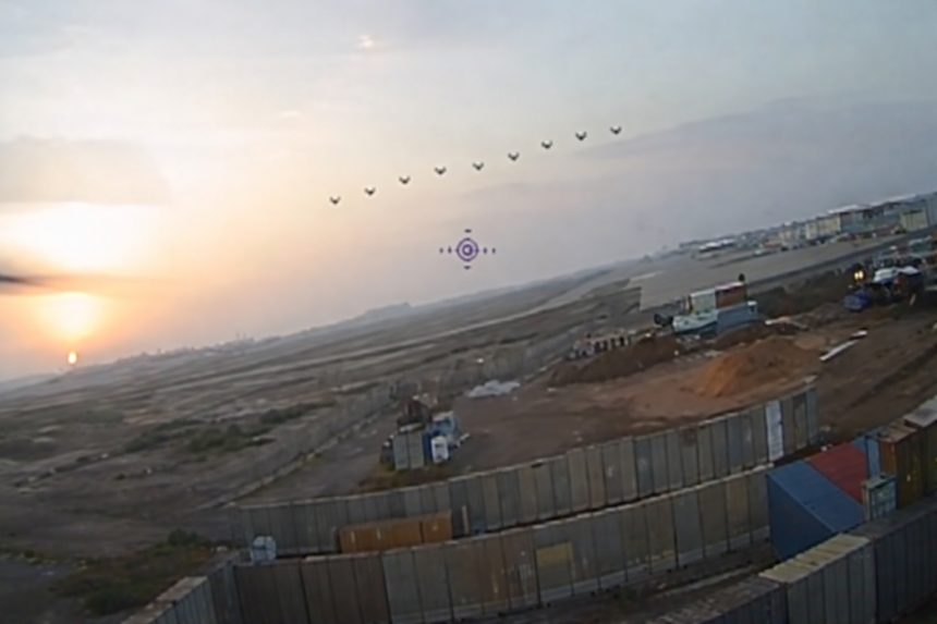 productia de drone iraniene ar putea depasi 100 000 de unitati pe luna sistemul descentralizat complica interventiile externe 69cca69eb8608