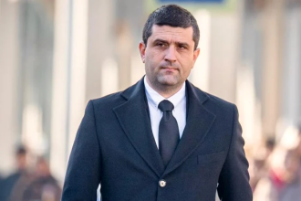 radu miruta nu o sa las trenurile noi sa se bronzeze la soare 69f114bfb285b