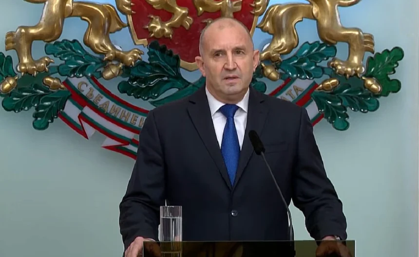 rumen radev si noua sa formatiune conduc in sondaje inaintea alegerilor din bulgaria 69e0e08600789