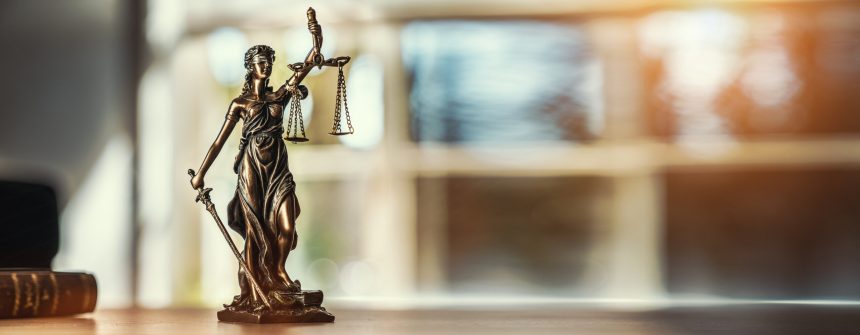 sua relaxeaza restrictiile asupra marijuanei si pregateste reclasificarea drogului 69eba943982e8