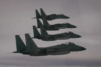 trump sustine ca sua au folosit peste 170 de aeronave pentru recuperarea pilotilor raniti in iran 69d40551f12ca