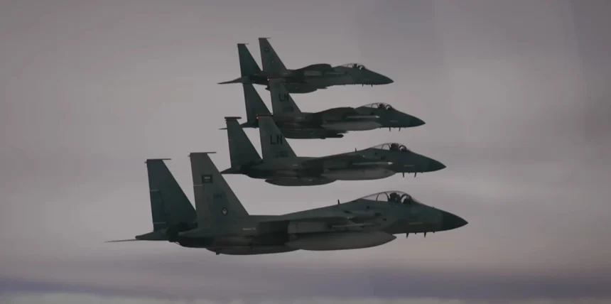 trump sustine ca sua au folosit peste 170 de aeronave pentru recuperarea pilotilor raniti in iran 69d40551f12ca