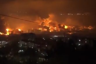 ucraina loveste din nou infrastructura petroliera rusa din tuapse incendiile anterioare nici nu fusesera stinse complet 69f0592bdc414