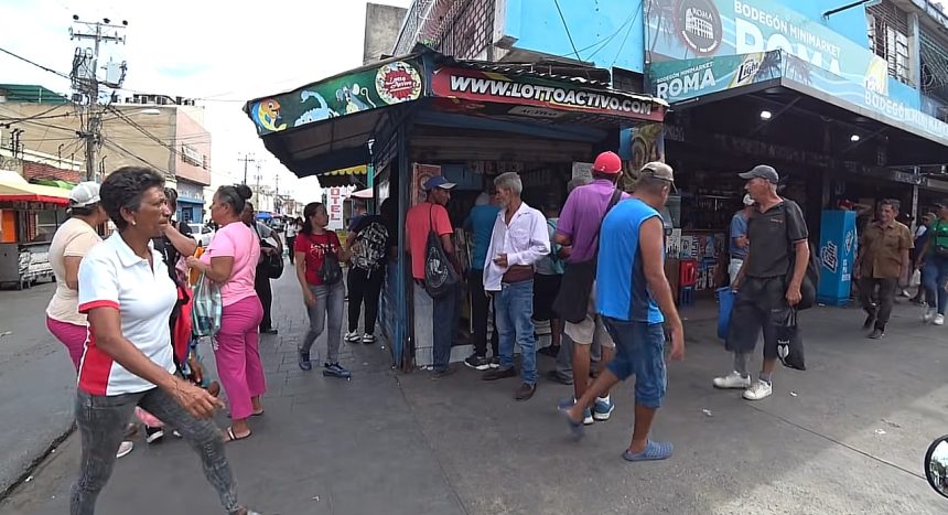 venezuela are magazine pline dar clienti fara bani trei luni de salariu minim nu fac nici un dolar 69ecd7996025a