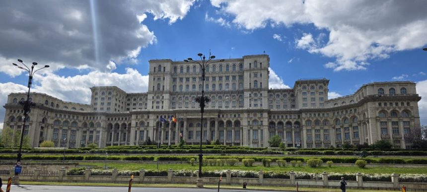 Parlament România, vot moțiune de cenzură, căderea Guvernului Bolojan, mai 2026