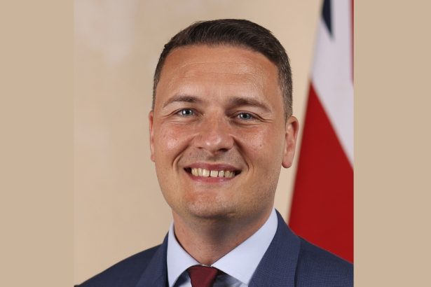 demisie cu atac politic wes streeting ministrul sanatatii paraseste guvernul si il critica pe keir starmer 6a05df585f360