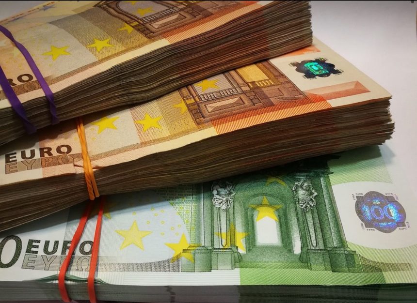 economia europei incetineste bce vede riscuri tot mai clare de recesiune in zona euro 69f8354c56c08