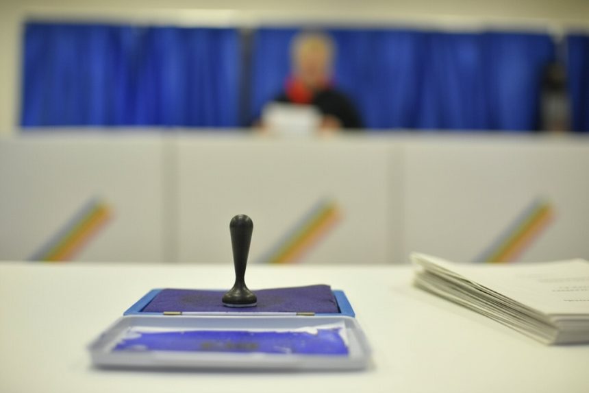edited aur vrea un parlament cu doar 299 de alesi consiliul legislativ proiectul nu poate fi promovat 6a0dd30ca960c