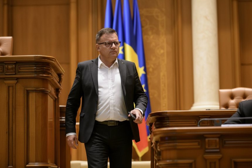 edited budai romanii au subscris titlurile de stat cu aproape 4 miliarde de lei mai putin romanii sunt mai saraci din cauza staglatiei 6a154ef3212b1
