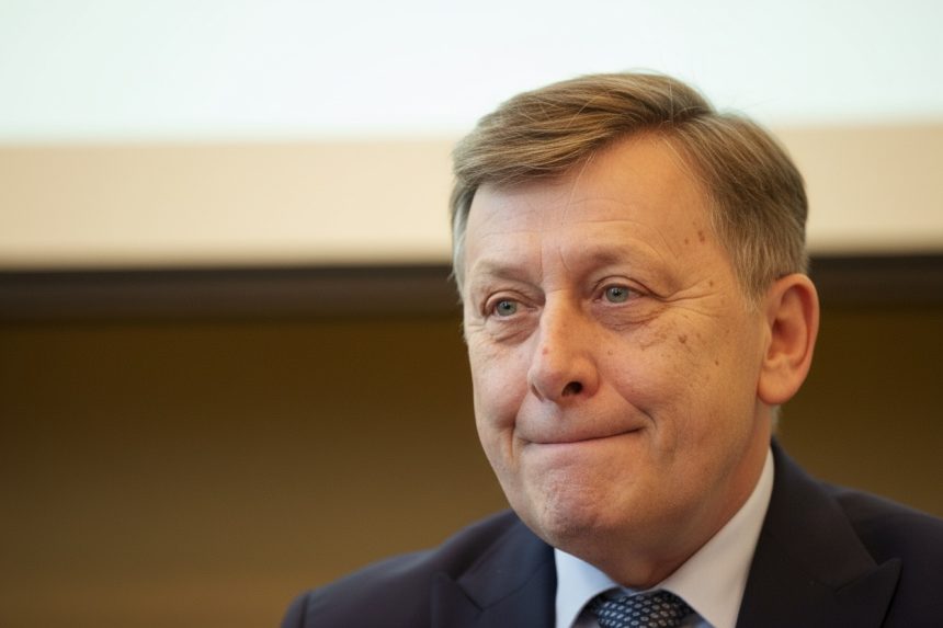 edited crin antonescu despre viitorul premier despre tomac nu am o parere rea ce zice de nazare sau predoiu 6a13640f95ae4
