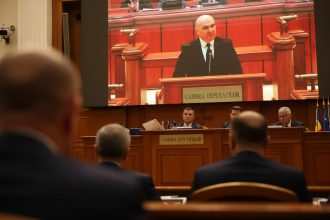 edited guvernul ilie bolojan a fost demis prin motiune de cenzura 281 de voturi pentru miros de sange in pnl presedintele nicusor dan va sustine declaratii de presa 69f9e2708225b