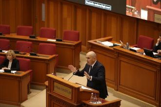 edited ilie bolojan dezlantuit la adresa psd in plen s au obisnuit sa foloseasca bugetul de stat ca o pusculita 69f9b2306d856