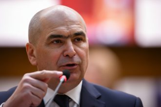 edited ilie bolojan la cotroceni in pline negocieri pentru noul guvern premierul interimar a fost primit de nicusor dan 69fcbb3243304